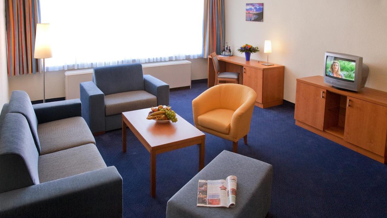 Hotel Xenia Sellin  Quarto foto